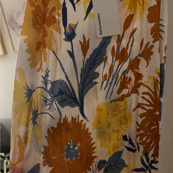 NWT Reformation silk maxi - Picture 5 of 7